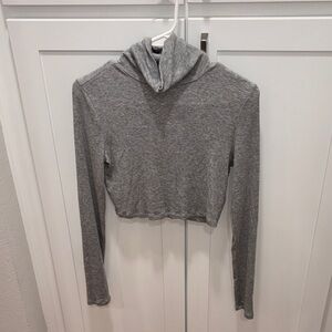 Sunday Best Heather Gray Cropped long sleeve turtle neck